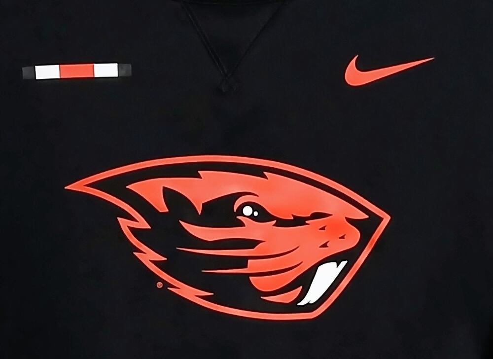 Nike Women's Oregon State Beavers Phoenix Fleece Crewneck Sweatshirt Blk